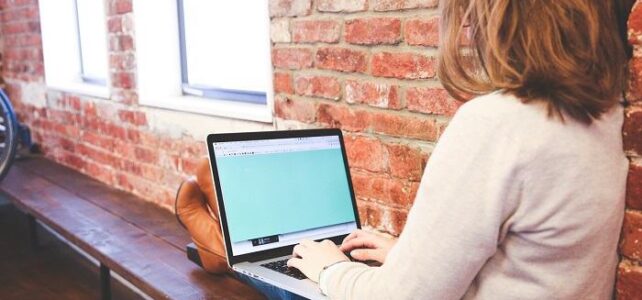 Virtualna pisarna je odlična rešitev za manjša podjetja Virtualna pisarna je odlična rešitev za manjša podjetja